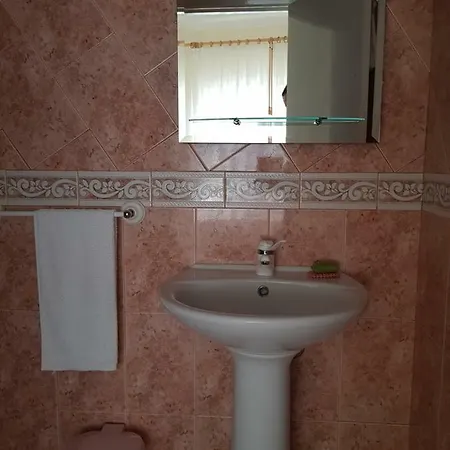 Casa Maria Alloggio in famiglia Nazaré